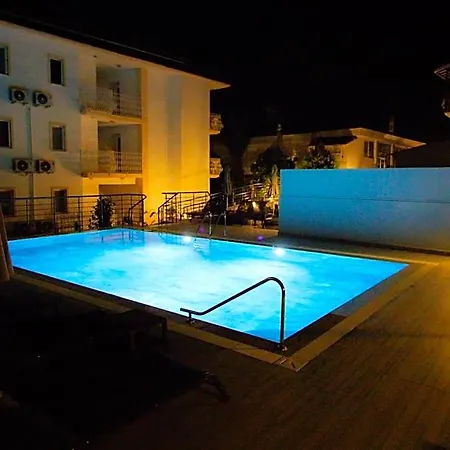 Celeste Otel